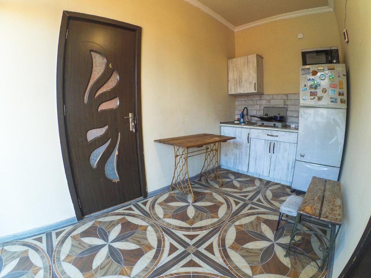 Batumi Wonderland Guest House Exterior foto